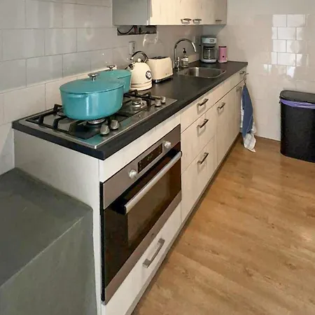 1 Bedroom Awesome In