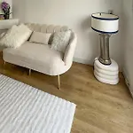 1 Bedroom Awesome In Σπίτι διακοπών Katwijk aan Zee