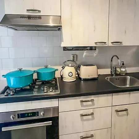 1 Bedroom Awesome In * Katwijk aan Zee